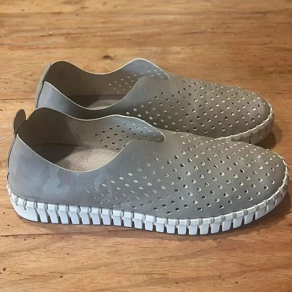 Ilse Jacobsen Hornbaek Tulip 139 Slip On Shoes Latte Beige Sz 38/ US 8 - Picture 2 of 7